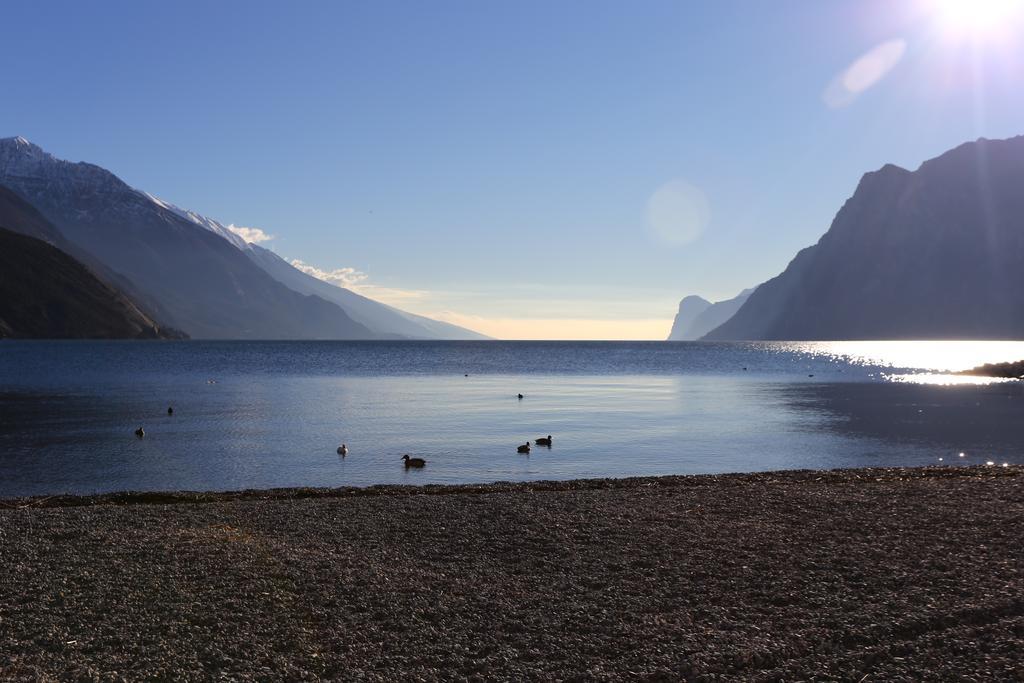 Hotel Lido Blu - Surf & Bike Torbole Sul Garda Buitenkant foto