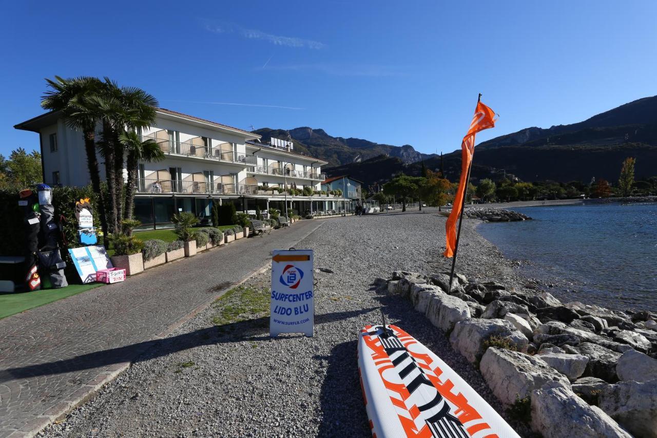 Hotel Lido Blu - Surf & Bike Torbole Sul Garda Buitenkant foto