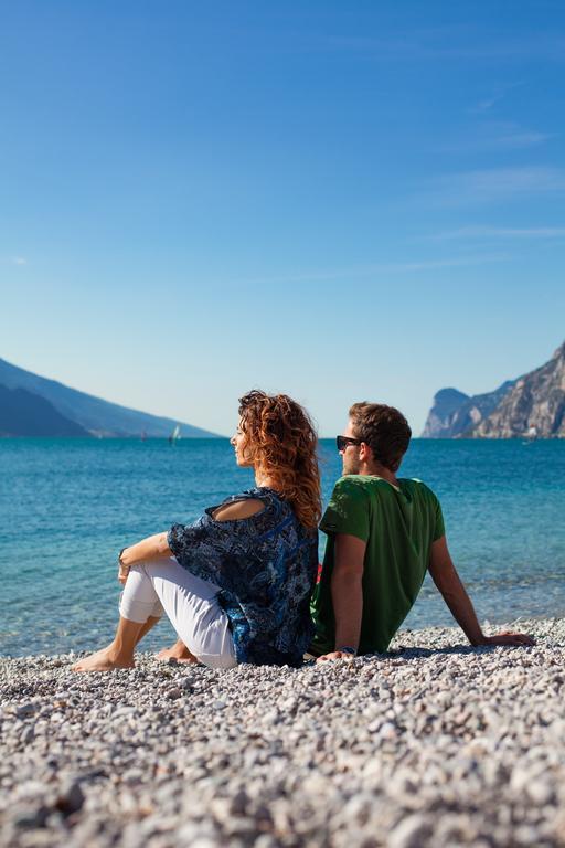 Hotel Lido Blu - Surf & Bike Torbole Sul Garda Buitenkant foto